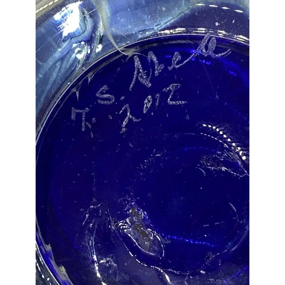Todd S Abell Unique Blue Studio Art Glass Vase. Fantastic Design. Signed. 2012